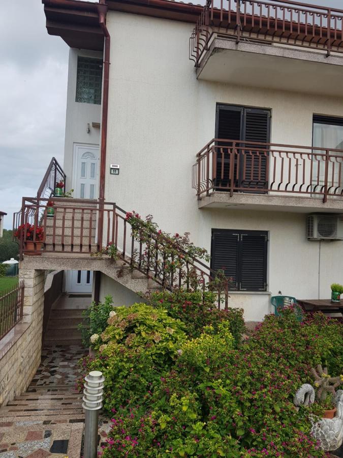 Lili Apartment Umag Ngoại thất bức ảnh